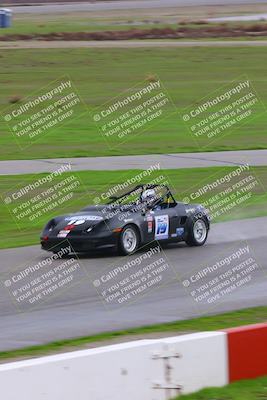 media/Jan-14-2023-CalClub SCCA (Sat) [[d2757389b8]]/Group 6/Qualifying (Front Straight)/